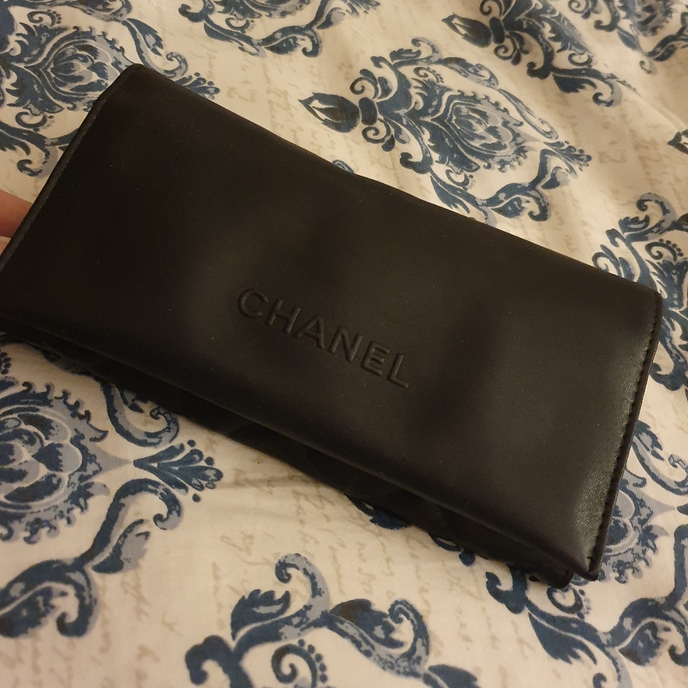 Chanel pouch